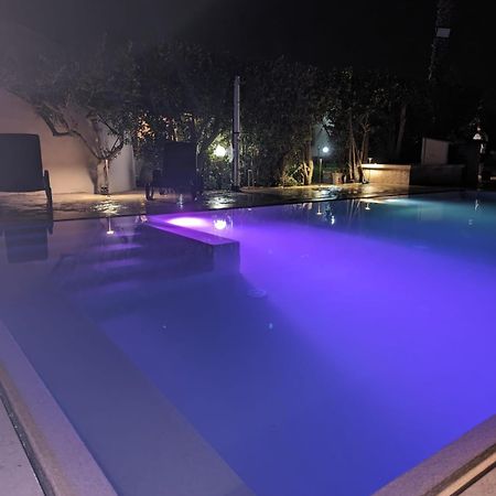 S&S - Marino'S Resort 彼得罗西诺 外观 照片