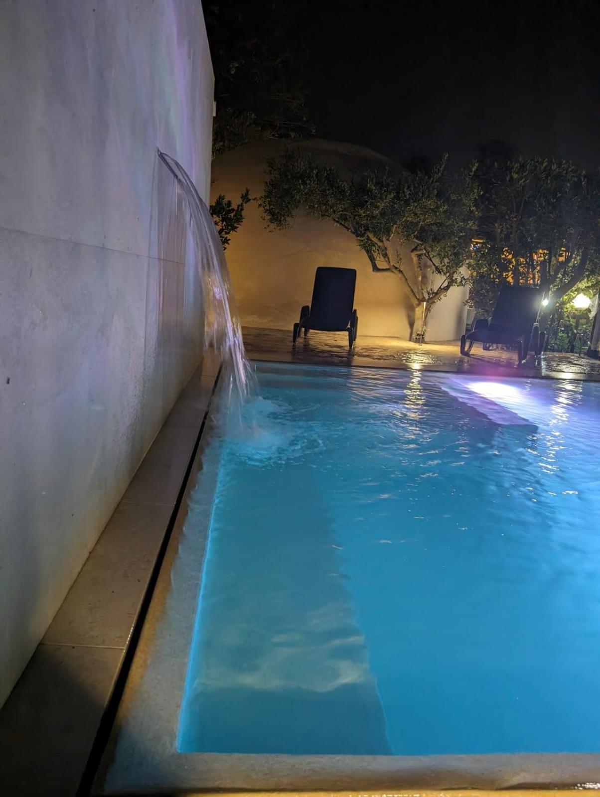 S&S - Marino'S Resort 彼得罗西诺 外观 照片
